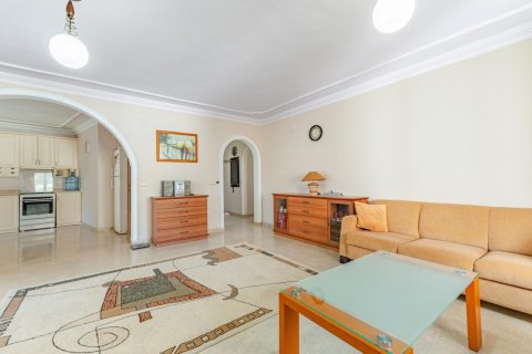Apartment for sale  in Mahmutlar, Antalya, Turkey, 3 bedrooms, 160m2, No. 237583 – photo 3