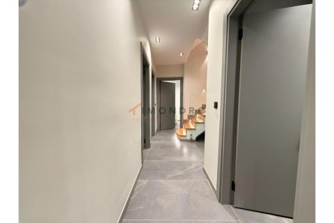 4+1 Villa  i Besiktas, Istanbul, Tyrkiet Nr. 227018 - 17