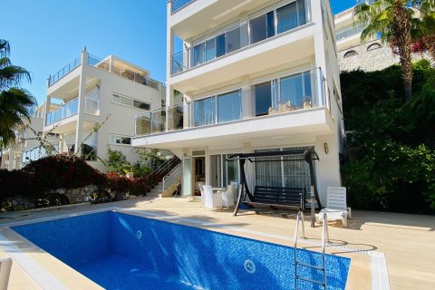3+1 Villa  in Konakli, Antalya, Turkey No. 213580
