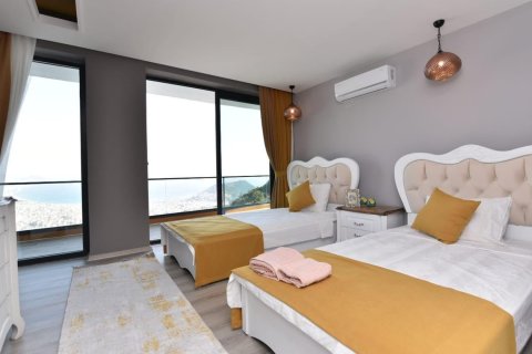 ویلا در Tepe،  Alanya ، ترکیه 5 خوابه ، 400 متر مربع.  شماره 213575 - 9