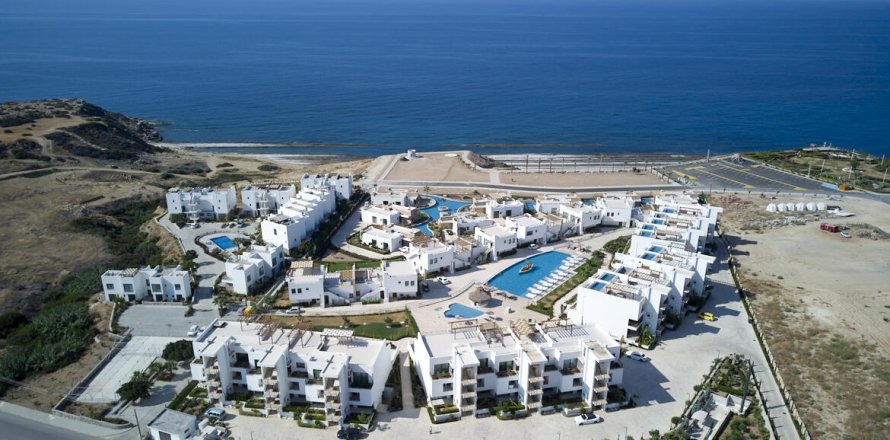 Villa 3+1 Bahçeli, Girne, №214686