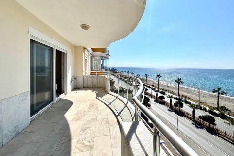 2+1 Leilighet i Alanya, Antalya, Tyrkia Nr. 216627 - 2