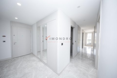 Apartment for sale  in Beylikduezue, Istanbul, Turkey, 4 bedrooms, 227m2, No. 219791 – photo 19
