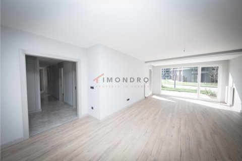 Apartment for sale  in Beylikduezue, Istanbul, Turkey, 4 bedrooms, 227m2, No. 219791 – photo 17