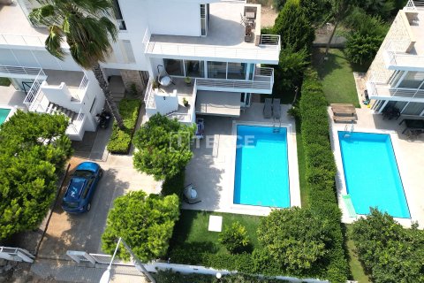 4+1 Villa  i Serik, Antalya, Tyrkiet Nr. 237978
