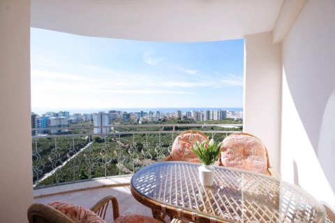 4+1 Apartment  in Mahmutlar, Antalya, Turkey No. 222291