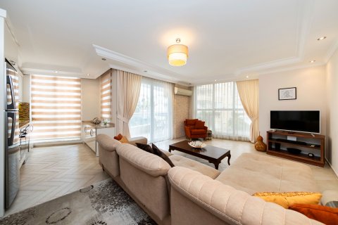 2+1 Lejlighed  i Mahmutlar, Antalya, Tyrkiet Nr. 218942