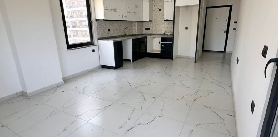 1+1 Apartment in Mahmutlar, Antalya, Turkey No. 218511