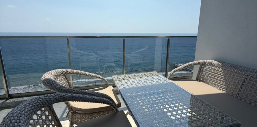 2+1 Leilighet  i Mahmutlar, Antalya, Tyrkia Nr. 218194