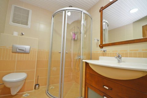 2+1 Leilighet  i Mahmutlar, Antalya, Tyrkia Nr. 218197 - 13