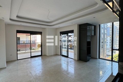 2+1 Leilighet  i Alanya, Antalya, Tyrkia Nr. 213554
