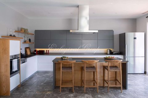 5+1 Villa  i Bodrum, Mugla, Tyrkiet Nr. 217083 - 17