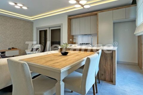 Daire  3+1  Mersin, Türkiye №106262 - 9