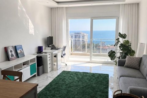 1+1 Apartment  in Mahmutlar, Antalya, Turkey No. 237776