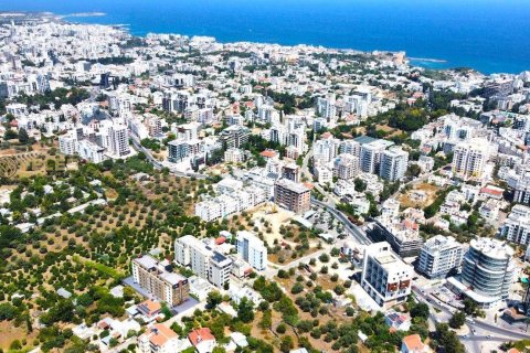 2+1 Leilighet  i Girne,  Nr. 214141