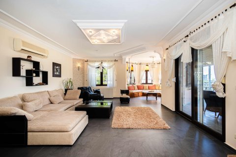2+1 Villa i Mahmutlar, Antalya, Tyrkiet Nr. 232228 - 2