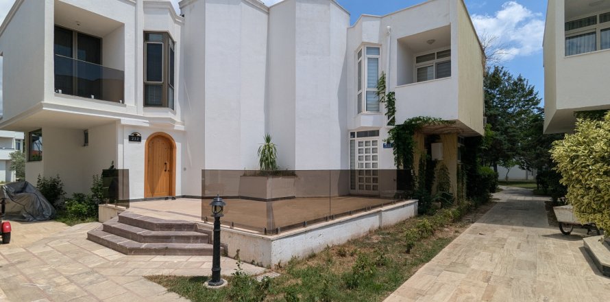 2+1 Villa  i Elmali, Antalya, Turkiet Nr. 232225