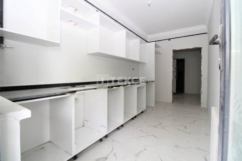 2+1 Leilighet  i Cinarcik, Yalova, Tyrkia Nr. 104630 - 13