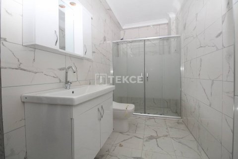 2+1 Leilighet  i Cinarcik, Yalova, Tyrkia Nr. 104630 - 15