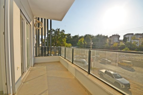 1+1 Apartment  in Alanya, Antalya, Turkey No. 228362