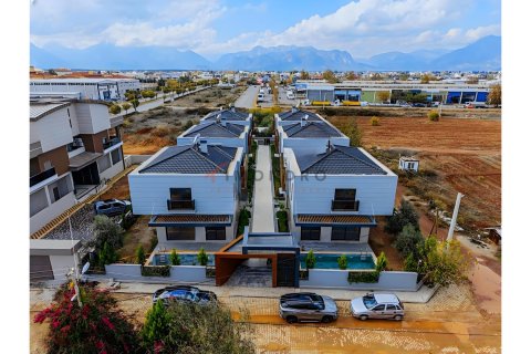 Villa for sale  in Dosemealti, Antalya, Turkey, 5 bedrooms, 371m2, No. 215405 – photo 2