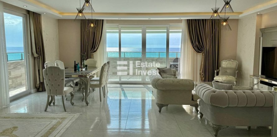 3+1 Lejlighed  i Alanya, Antalya, Tyrkiet Nr. 212608