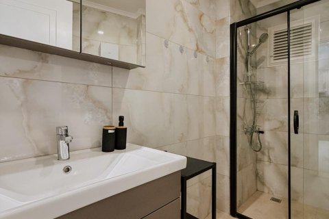 Apartment for rent in Mahmutlar, Antalya, Turkey, studio, 55m2, No. 225783 – photo 15