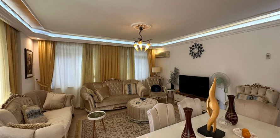 2+1 Leilighet i Mahmutlar, Antalya, Tyrkia Nr. 216119