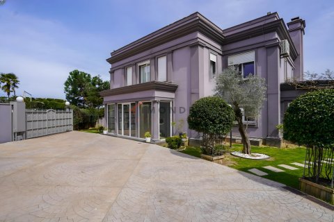 Villa 14+1 Sarıyer, İstanbul, Türkiye №228929 - 3