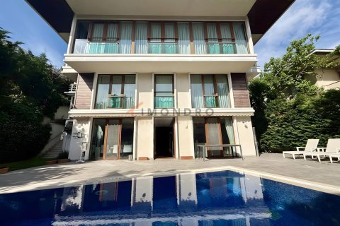 Villa 7+1 Sarıyer, İstanbul, Türkiye №228930 - 2