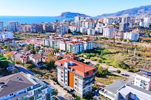 1+1 Apartment  in Alanya, Antalya, Turkey No. 216524