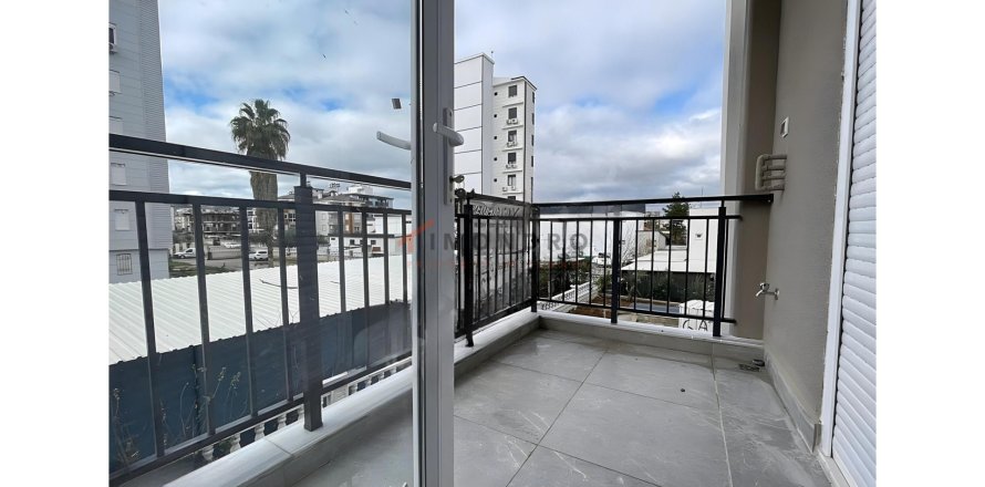 2+1 Lägenhet  i Kepez, Antalya, Turkiet Nr. 217074