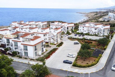 2+1 Apartment  in Esentepe, Girne, Northern Cyprus No. 214296