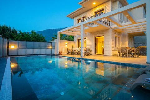 4+1 Villa i Fethiye, Mugla, Tyrkia Nr. 219821