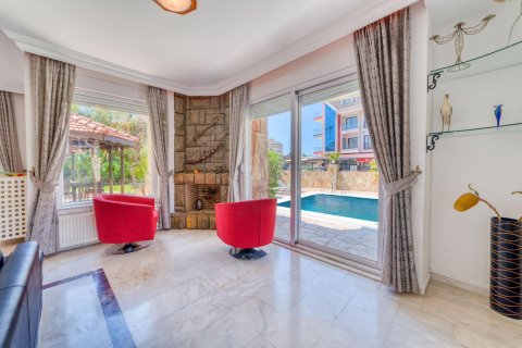 Villa for sale  in Alanya, Antalya, Turkey, 5 bedrooms, 265m2, No. 216889 – photo 10