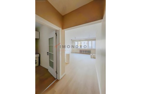 3+1 Apartment  in Sisli, Istanbul, Turkey No. 221758