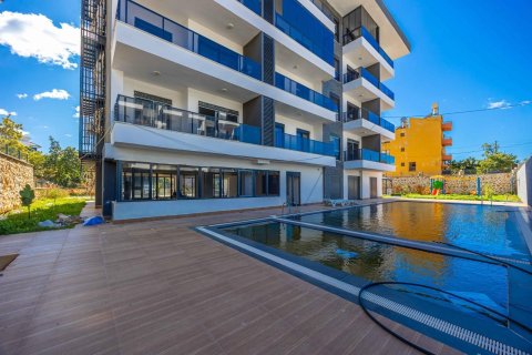 Daire  3+1  Oba, Antalya, Türkiye №226363