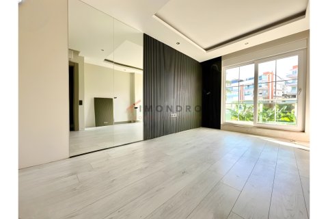 2+1 Lägenhet  i Konyaalti, Antalya, Turkiet Nr. 215311 - 18