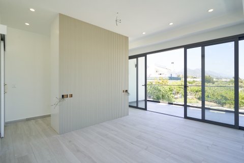 4+1 Villa  i Ozankoy, Girne,  Nr. 214317 - 25