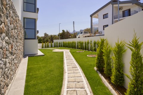 4+1 Villa  i Ozankoy, Girne,  Nr. 214317 - 9
