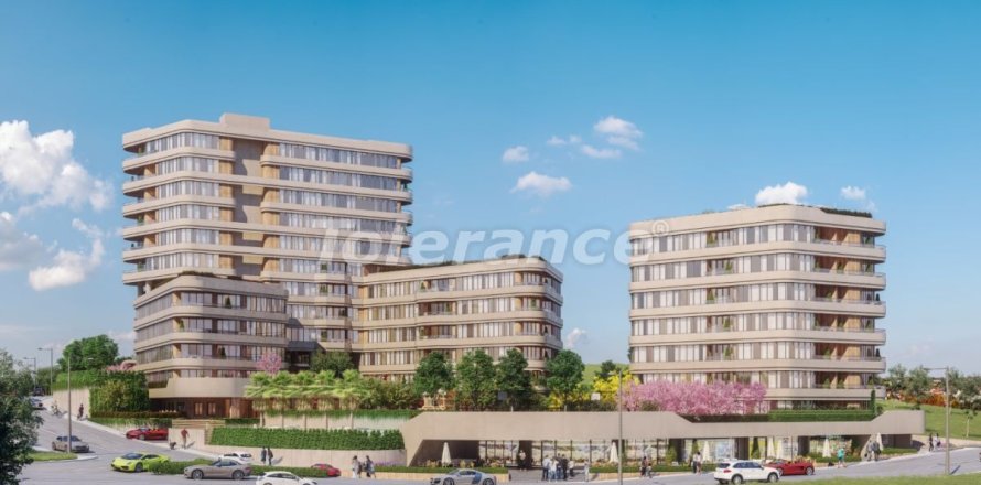 3+1 Apartment in Istanbul, Turkey No. 212112