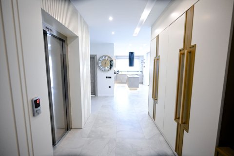 5+1 Villa in Alanya, Antalya, Türkei Nr. 64632 - 14