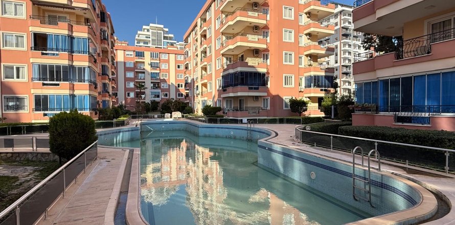 2+1 Lejlighed  i Mahmutlar, Antalya, Tyrkiet Nr. 224461