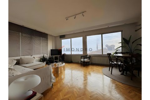 آپارتمان در Beyoglu،  Istanbul ، ترکیه 3 خوابه ، 130 متر مربع.  شماره 221255 - 2