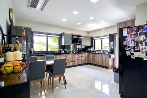 Продажа виллы в Чаталкое, Гирне, Северный Кипр 3+1, 170м2, №226853 – фото 30