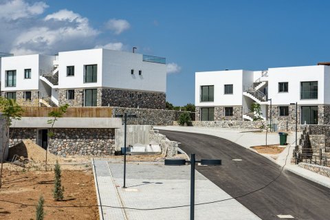 2+1 Apartment in Tatlisu, Famagusta, Northern Cyprus No. 226854