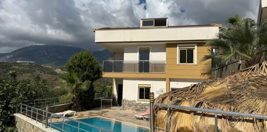 Villa 4+1 Antalya, Türkiye №222823