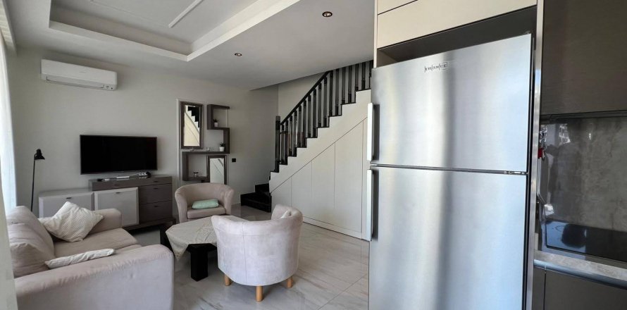 2+1 Lägenhet i Mahmutlar, Antalya, Turkiet Nr. 225807