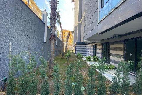 Продажа квартиры  в Аланье, Анталье, Турция 1+1, 55м2, №216867 – фото 12