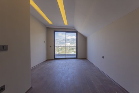 Продажа квартиры  в Каргыджаке, Аланье, Анталье, Турция 4+1, 220м2, №158696 – фото 24